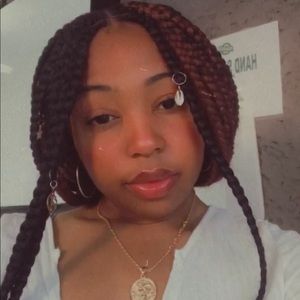 Meet your Posher, Nathania